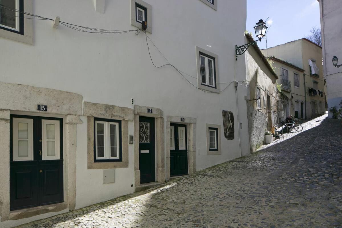 Central Lisbon Cozy & Near The Subway Apartment Bagian luar foto